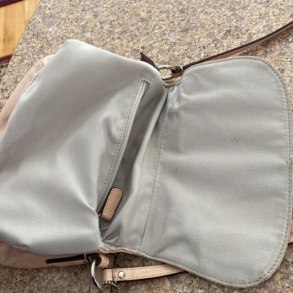 Coach Crossbody Leather Bag Pink Silver Toned Hardware Small Purse - Picture 17 of 17